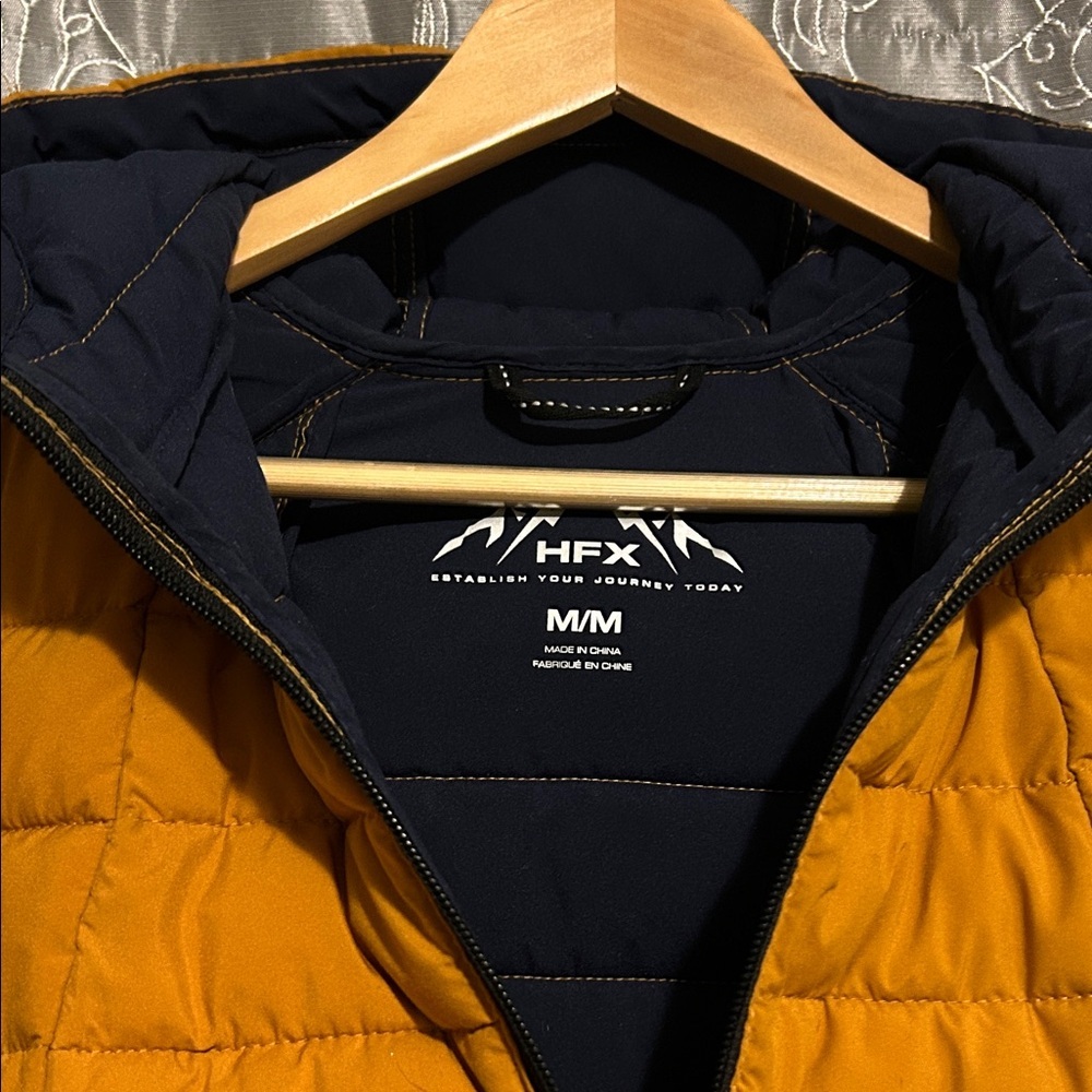 Women's Mustard and Navy Quilted Jacket - Picture 2 of 5